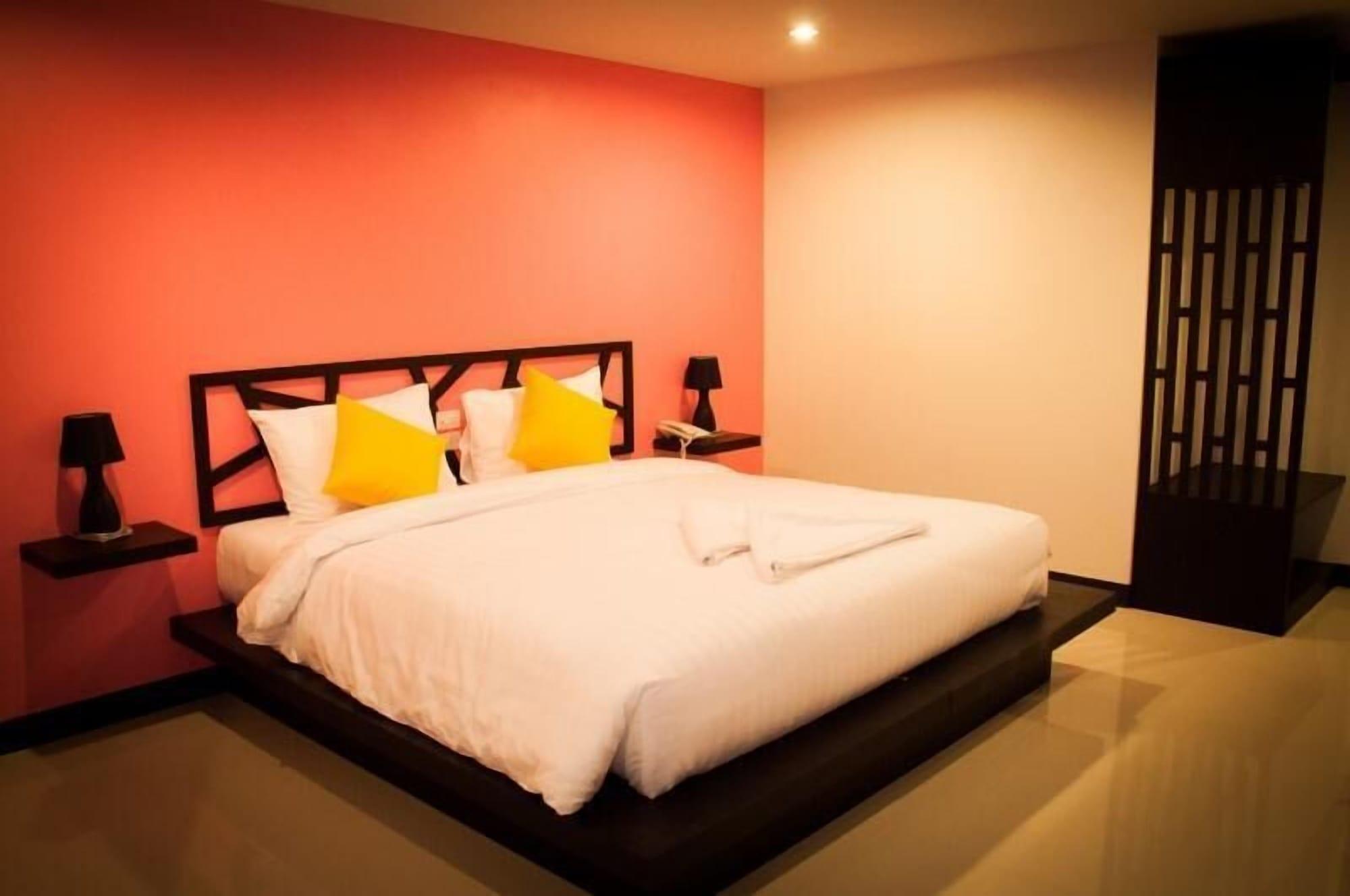 Sleep Whale Hotel Краби Экстерьер фото